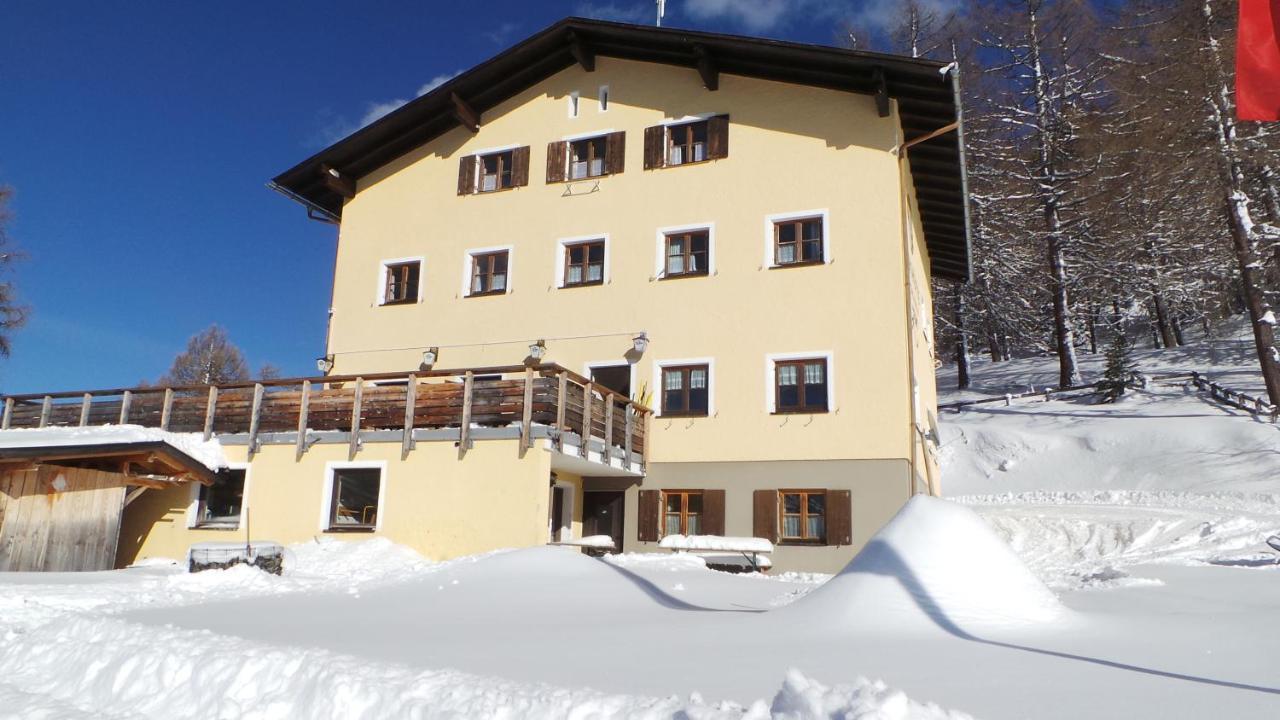 Skihuette Zams Esterno foto