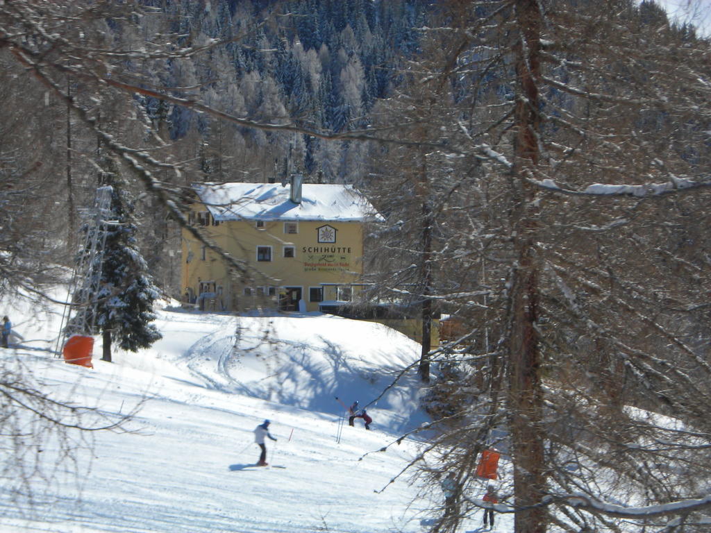 Skihuette Zams Esterno foto