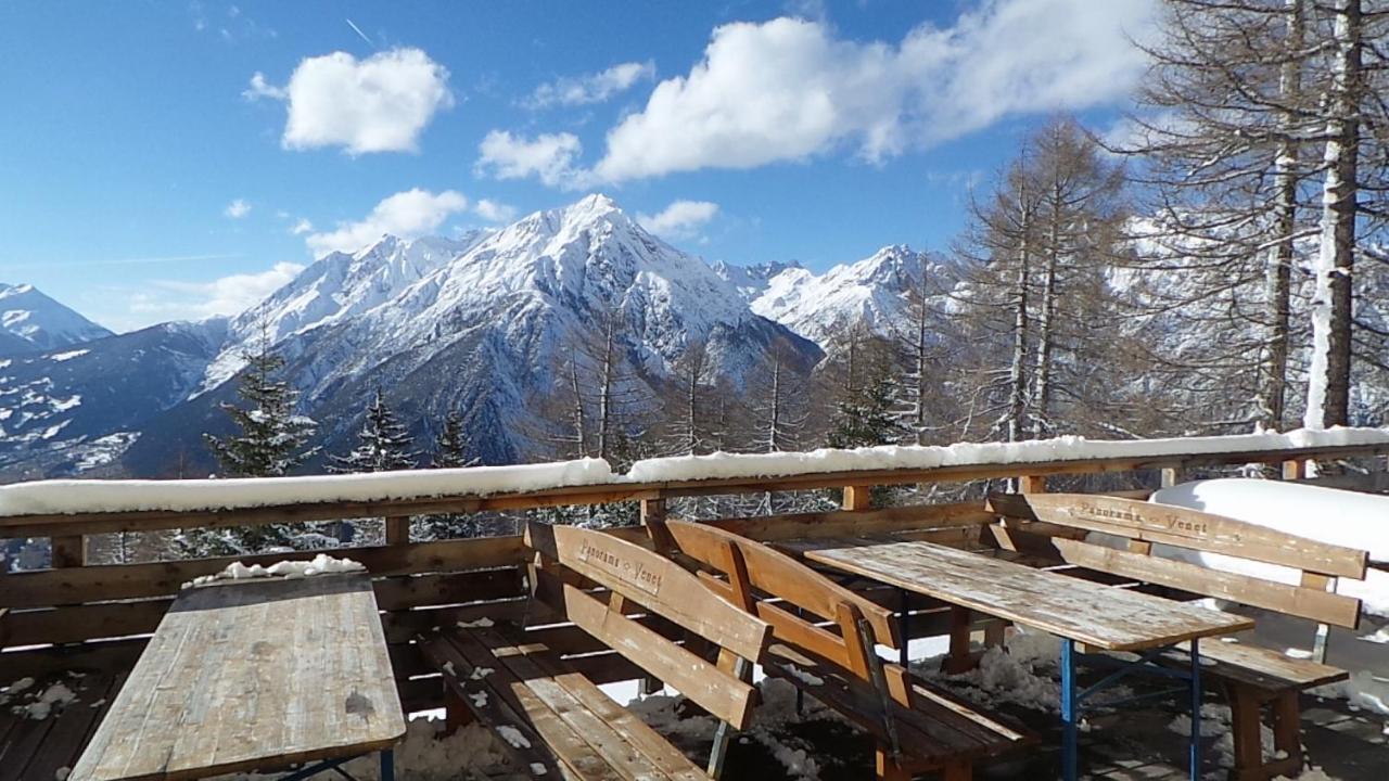 Skihuette Zams Esterno foto